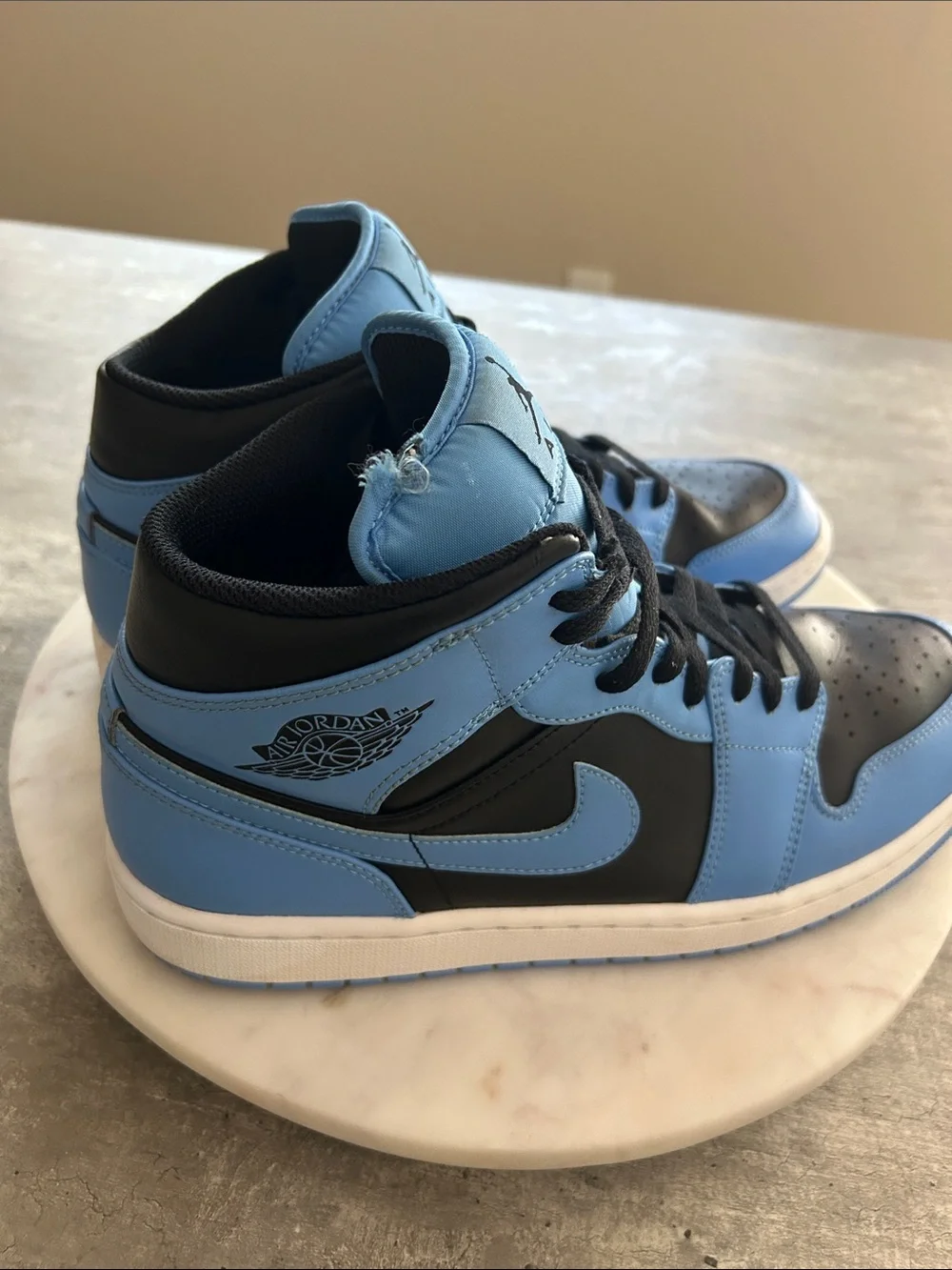 Air Jordan 1 High Retro 'University Blue/Black' - Men's Sneakers M-11
